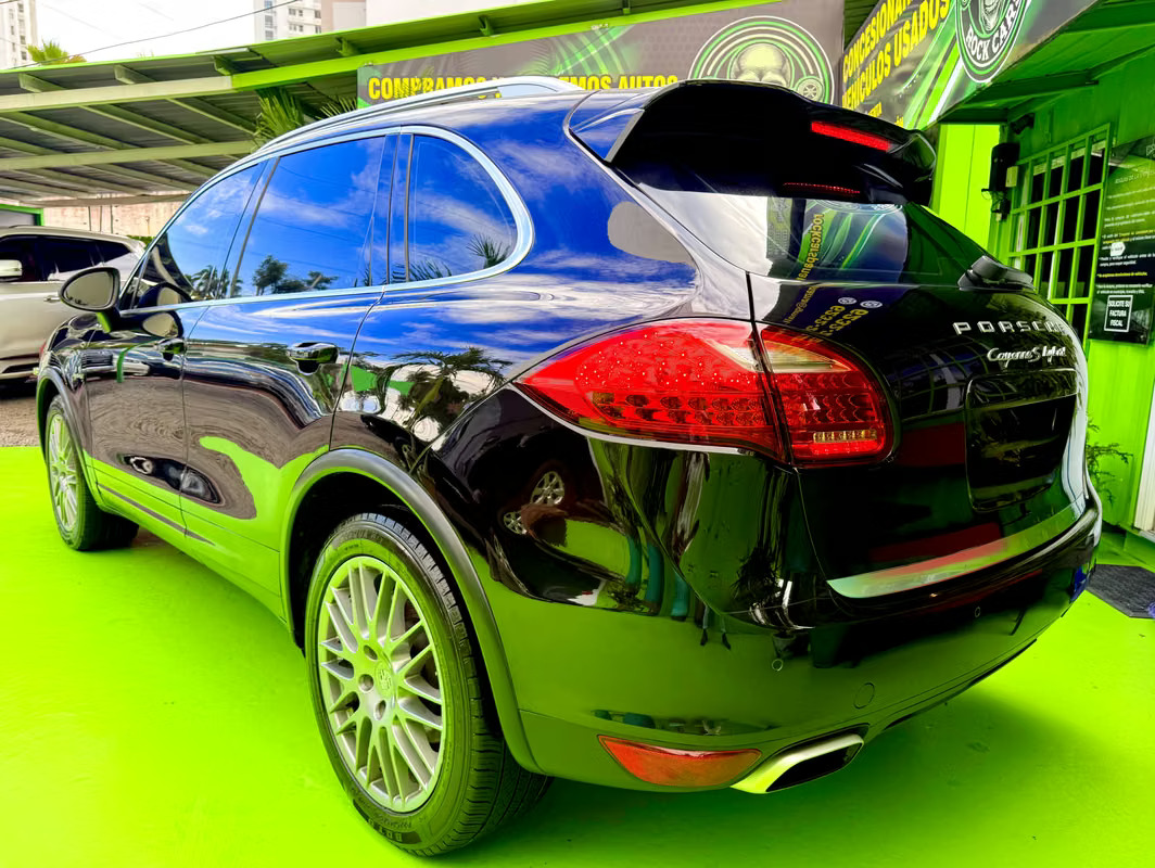 2012 Porsche Cayenne