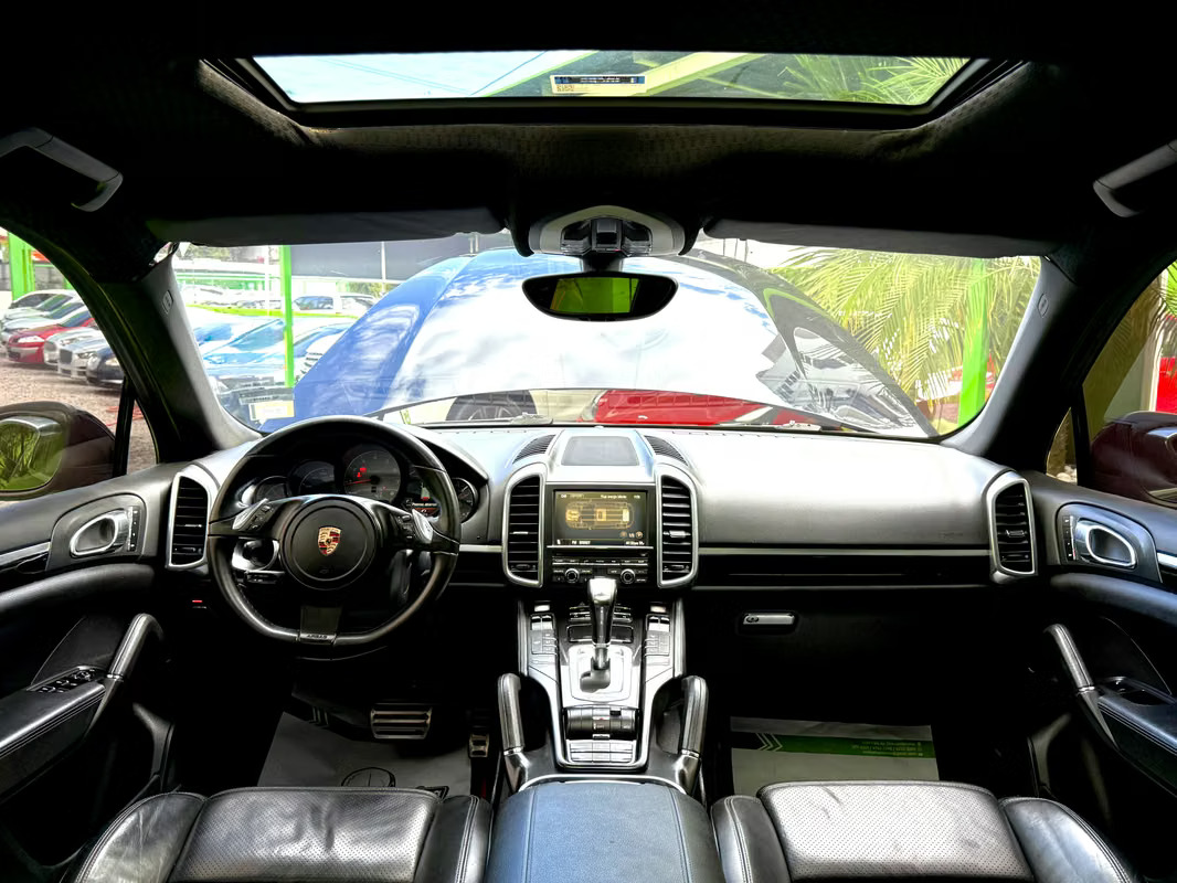 2012 Porsche Cayenne