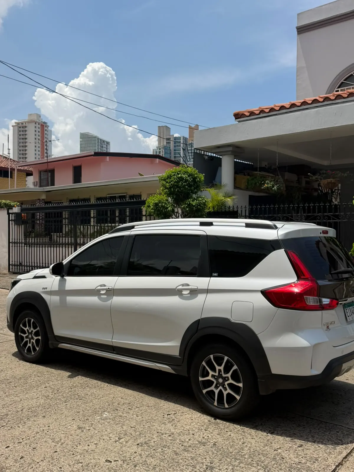 2023 Suzuki XL7