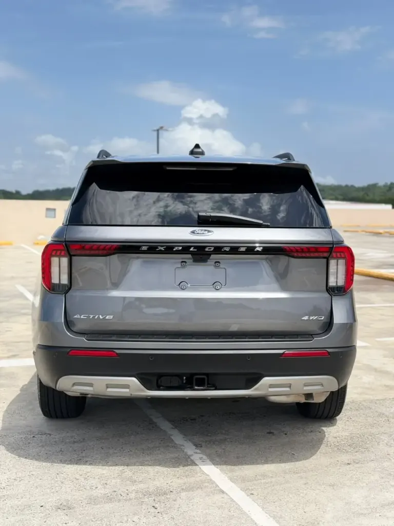 2025 Ford Explorer