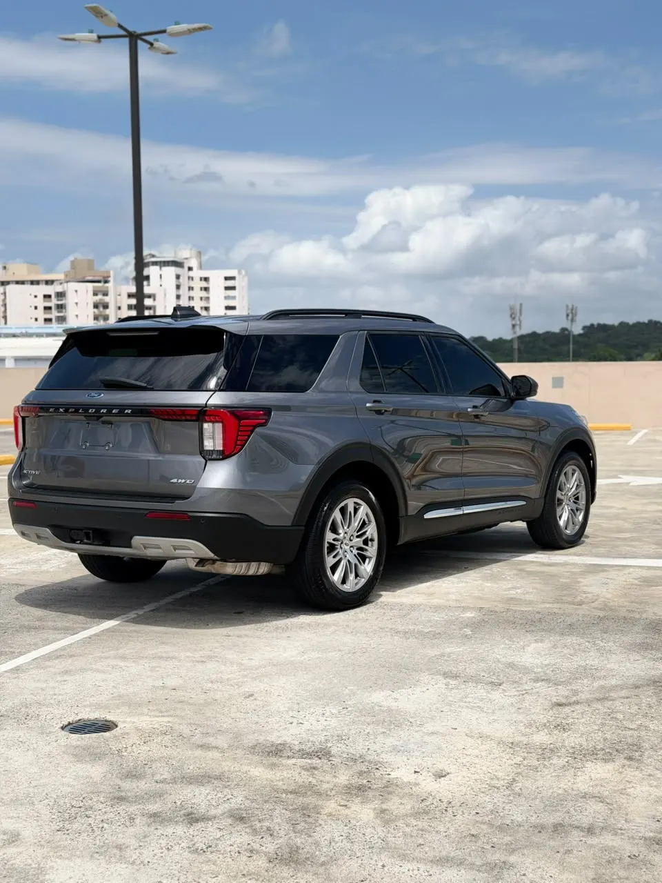 2025 Ford Explorer