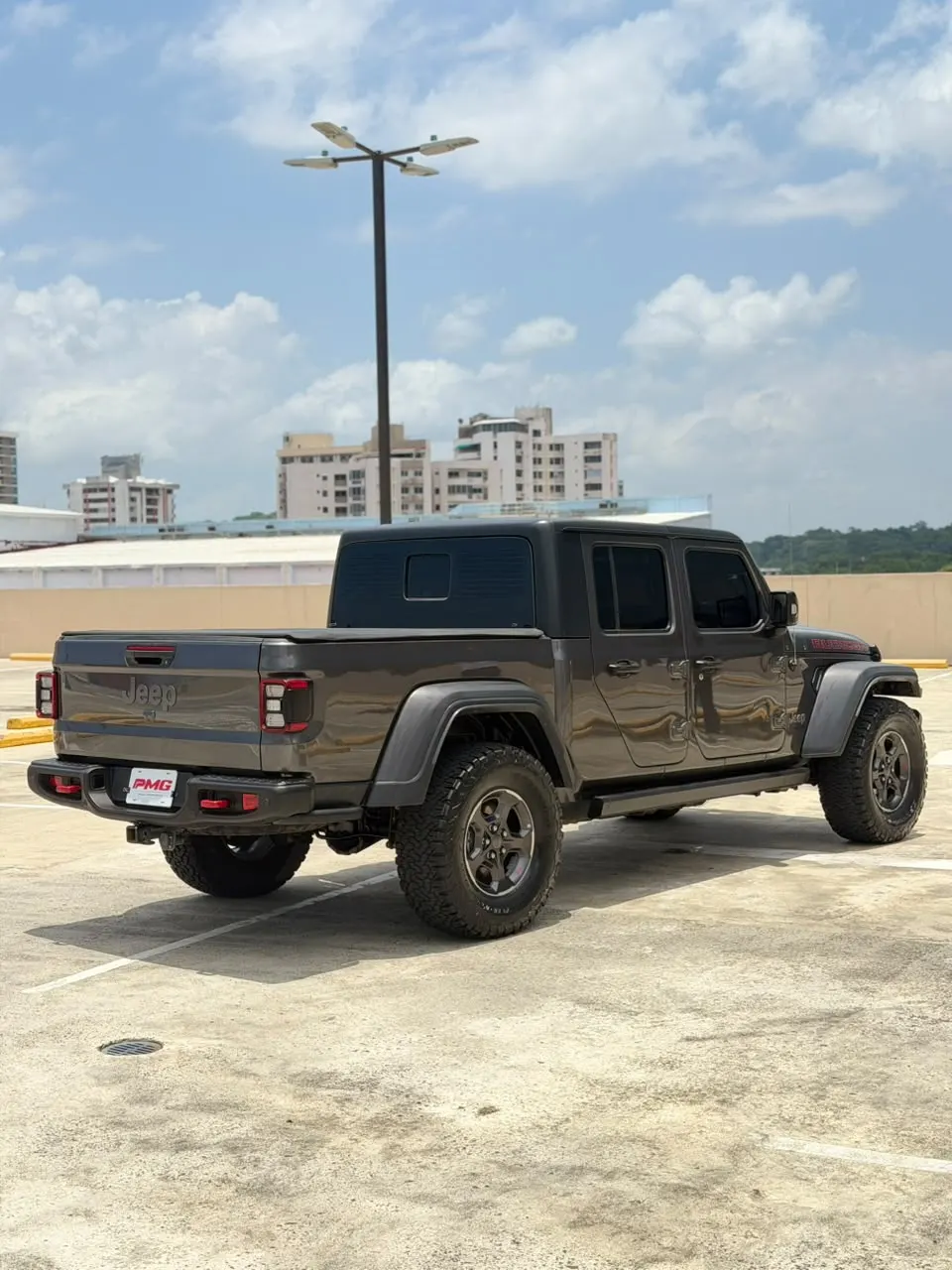 2022 Jeep Gladiator