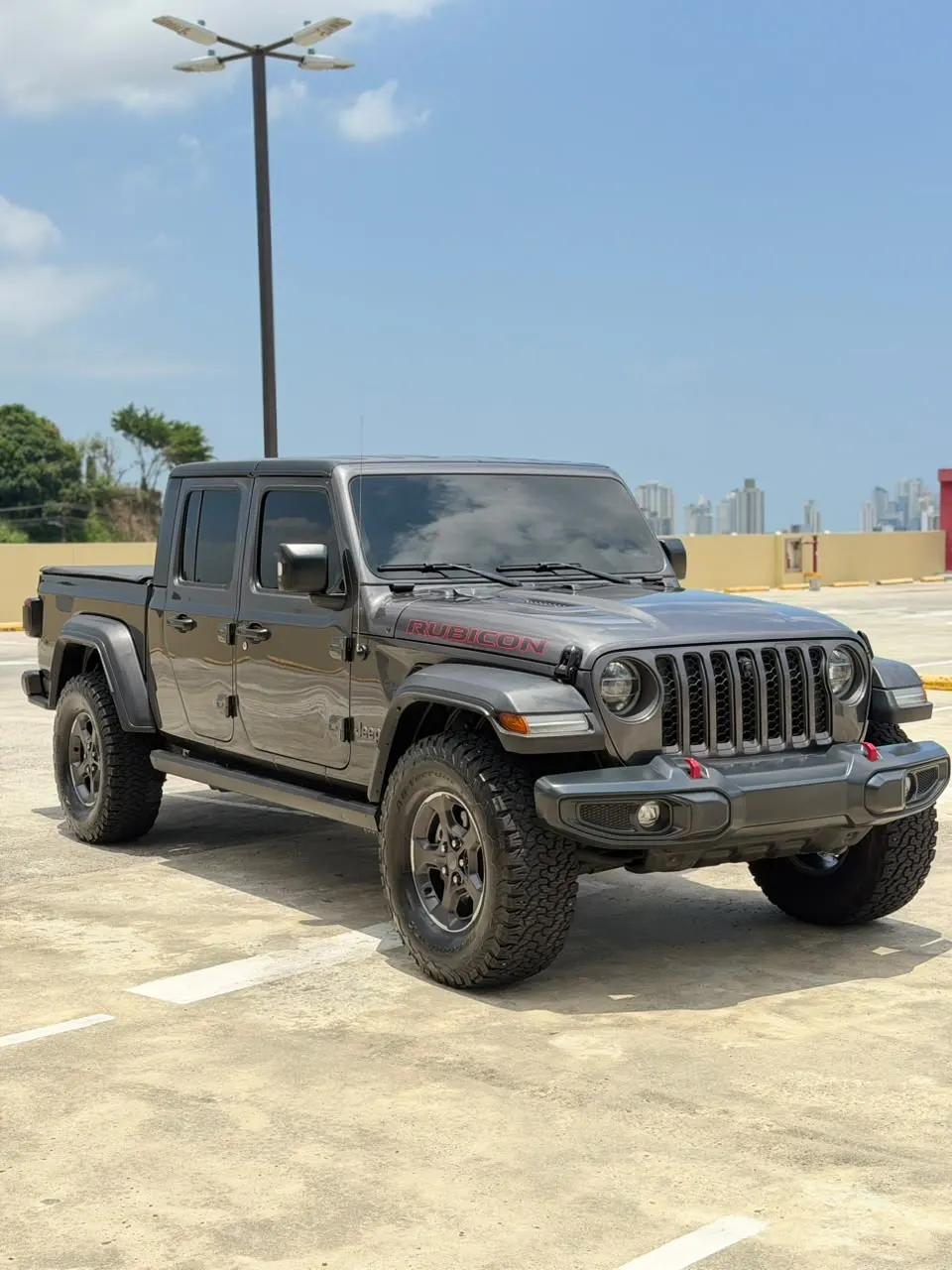 2022 Jeep Gladiator