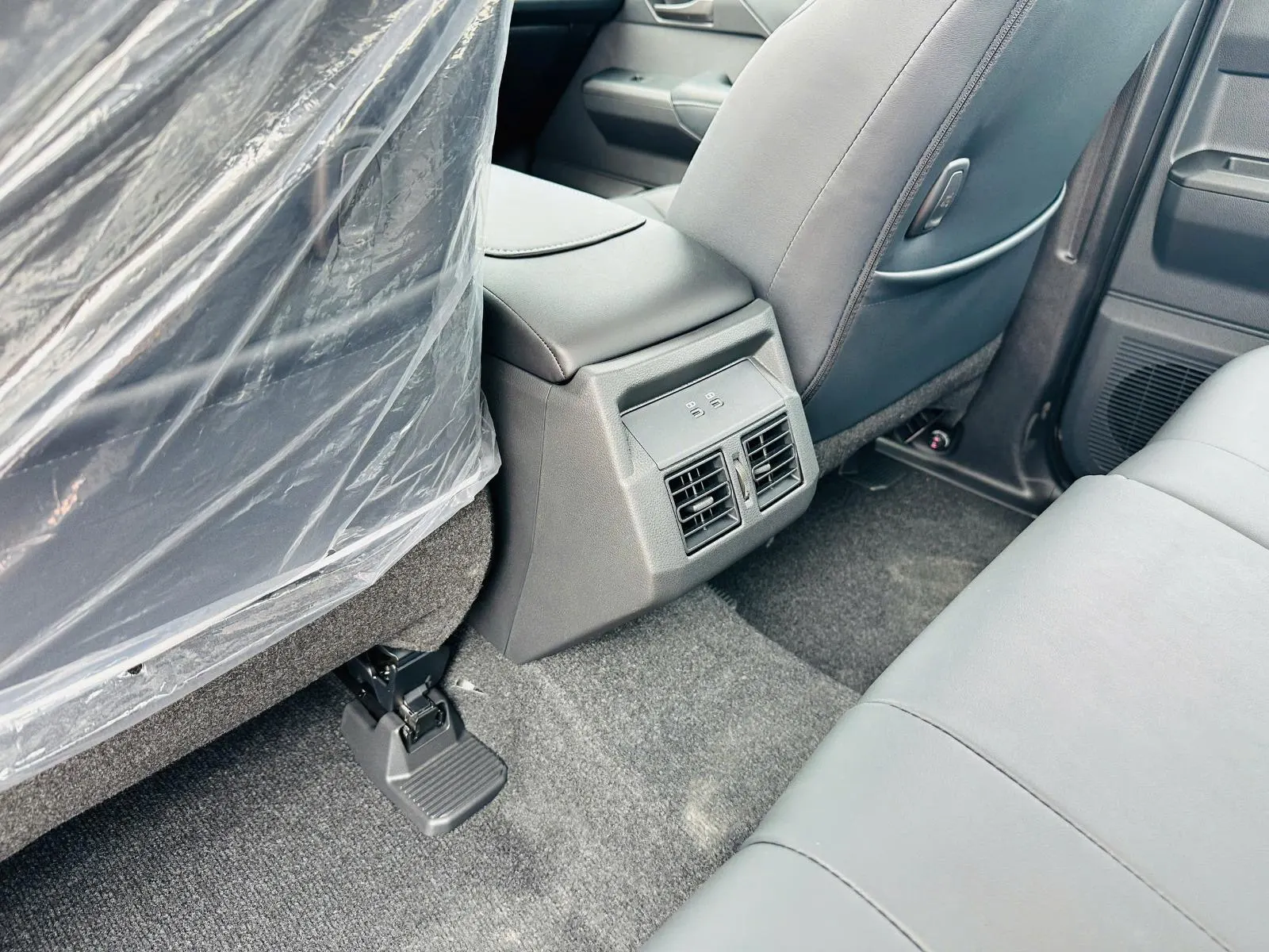 2027 Toyota Hilux