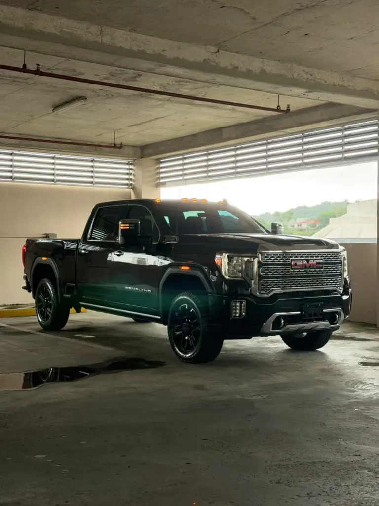 2023 GMC Denali