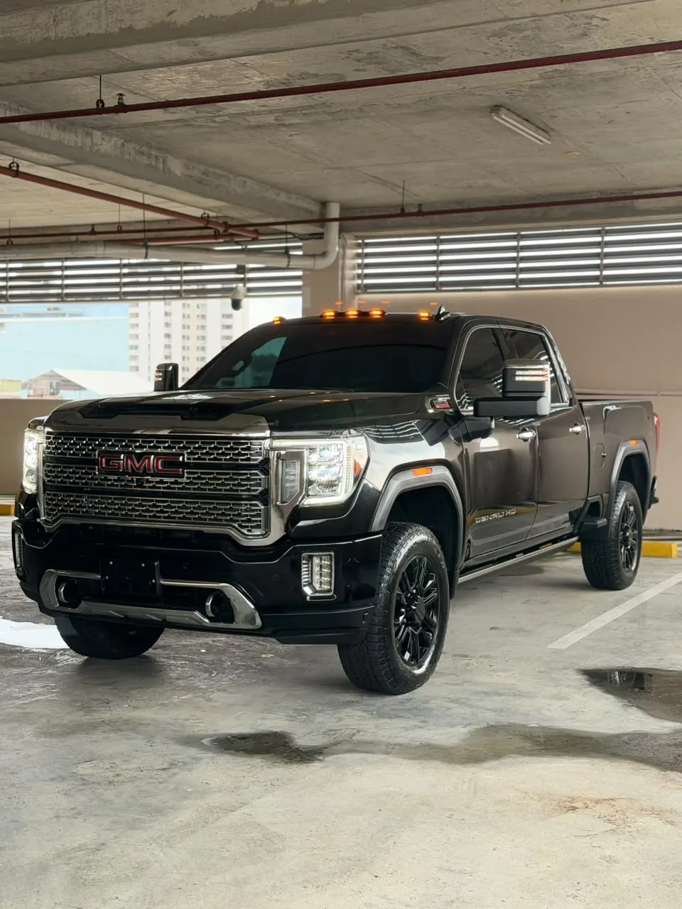 2023 GMC Denali