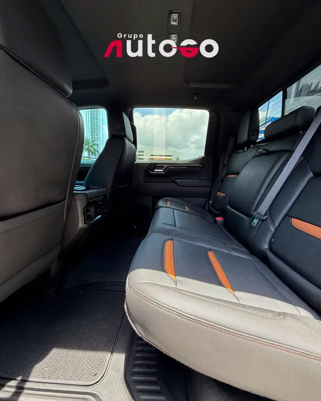 2025 GMC Sierra