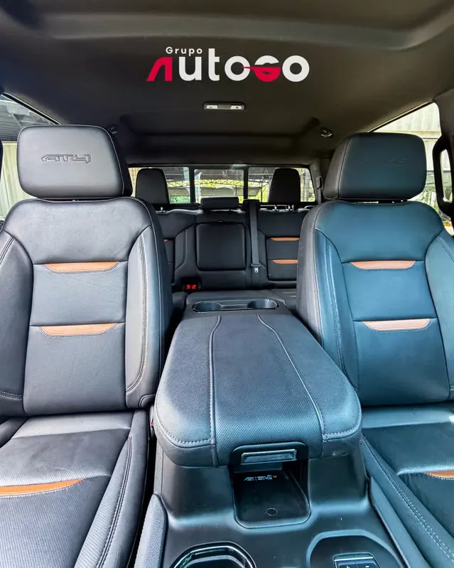 2025 GMC Sierra