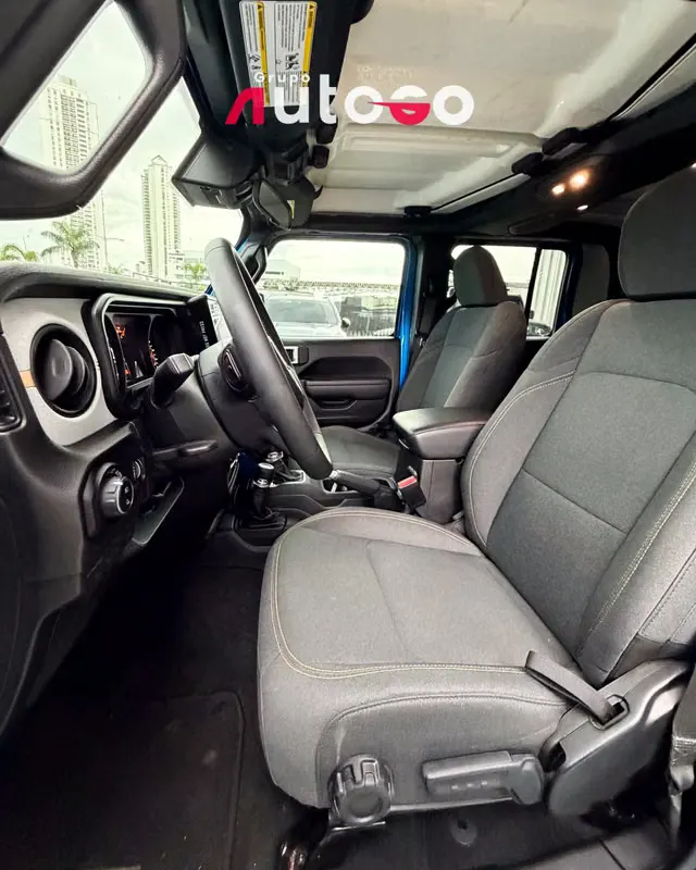 2024 Jeep Gladiator