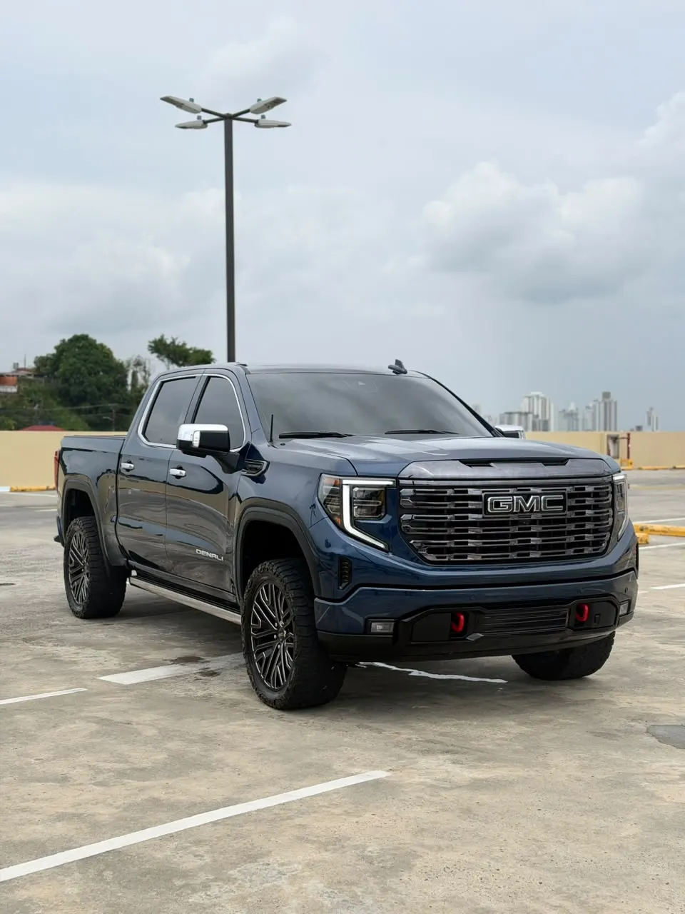 2022 GMC Sierra