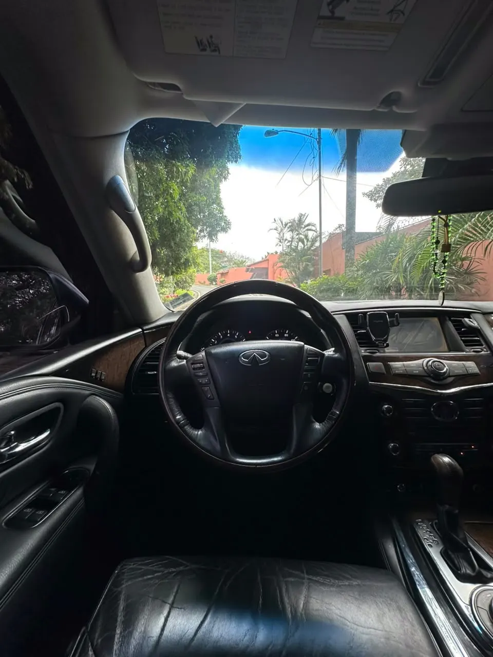 2011 Infiniti QX56