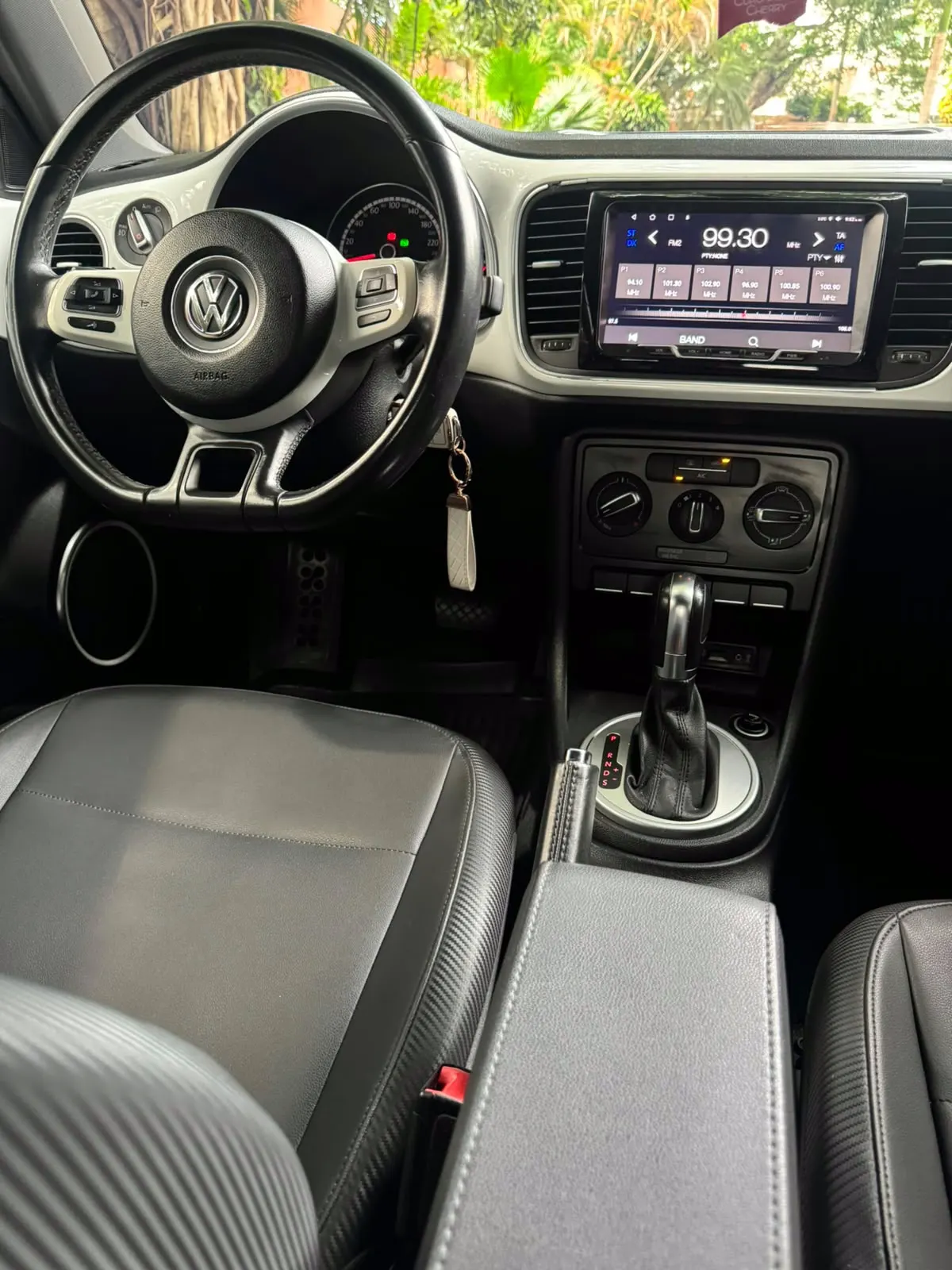 2016 Volkswagen New Beetle