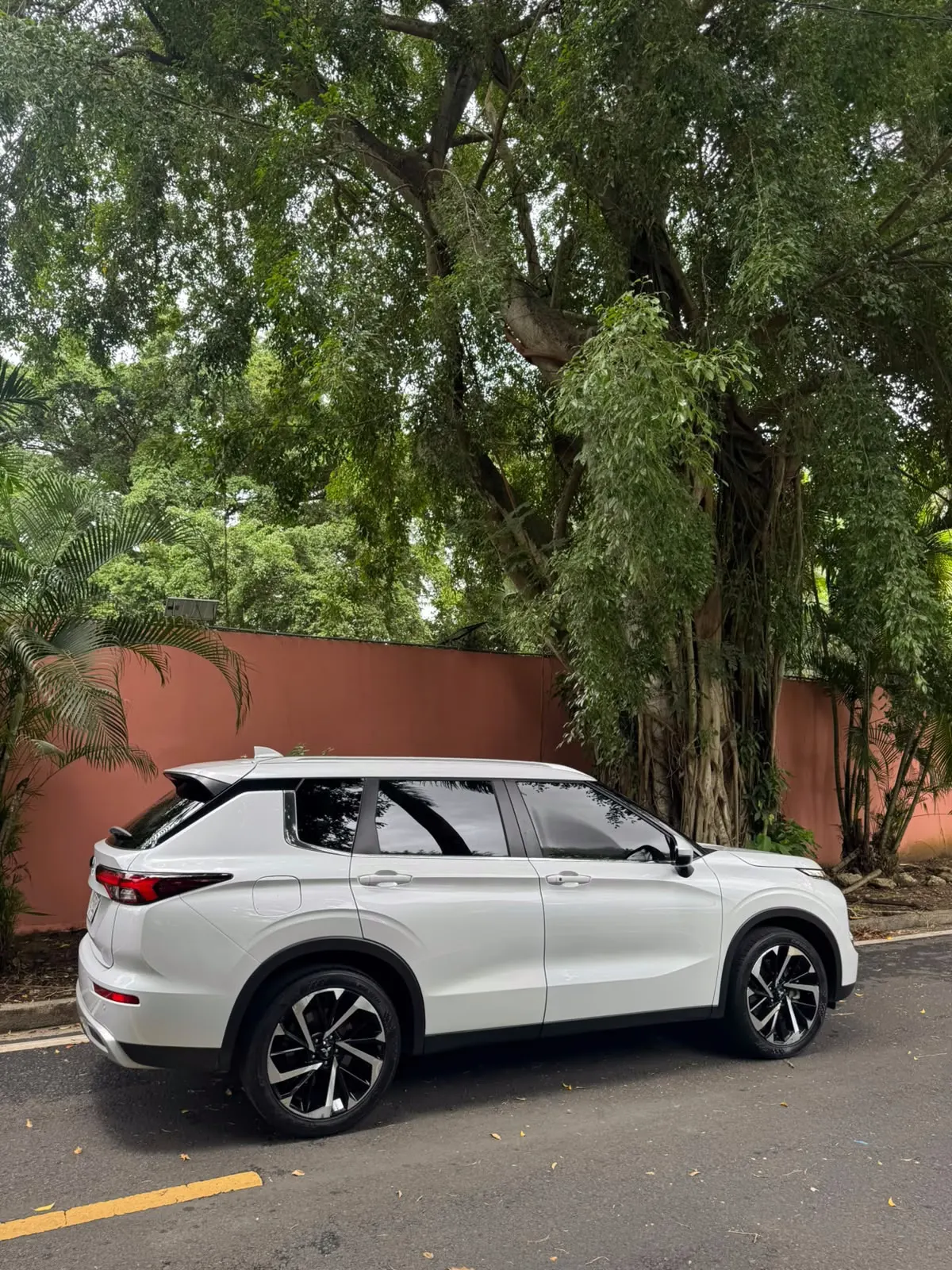 2024 Mitsubishi Outlander