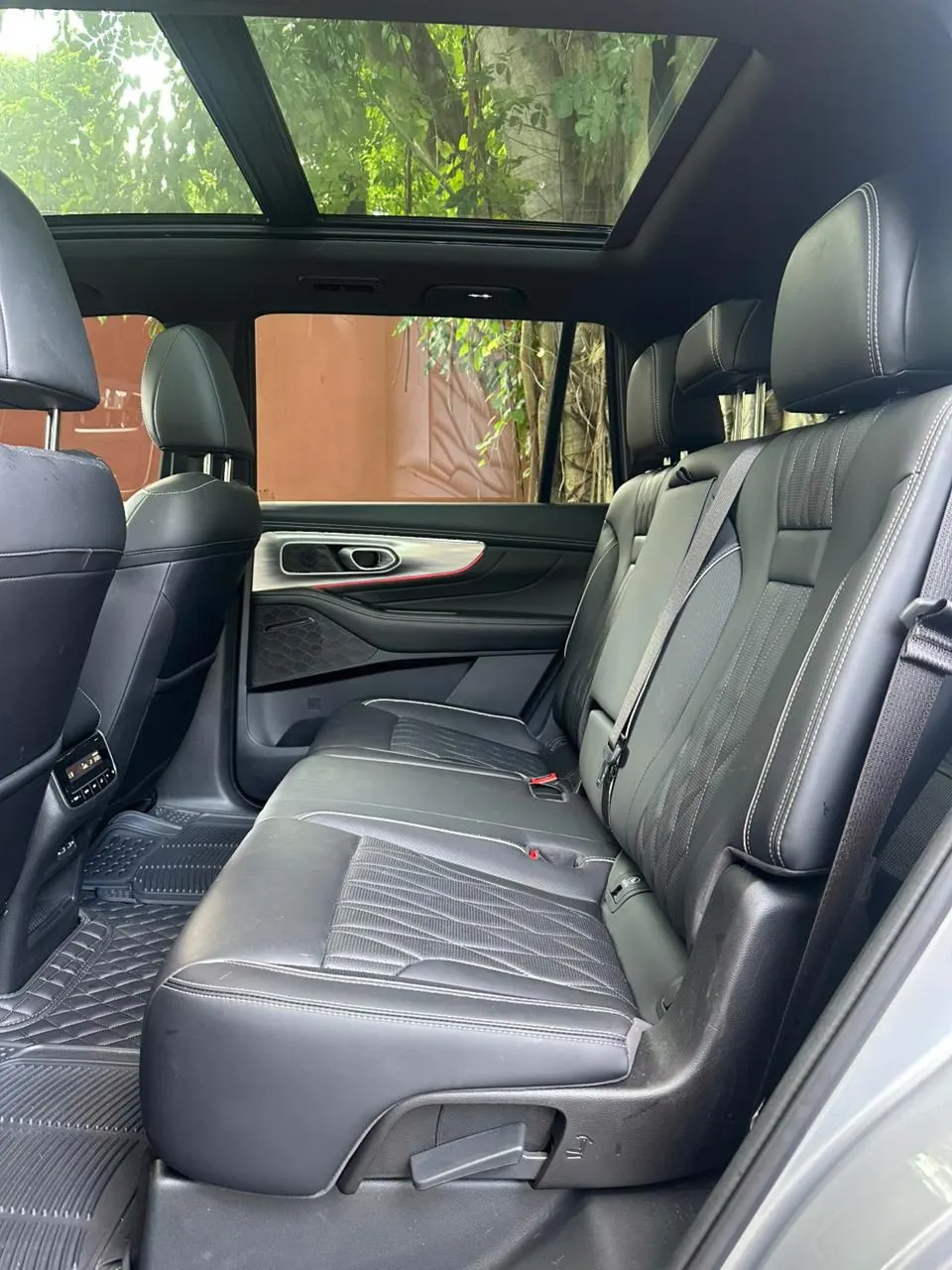 2025 GAC GS8