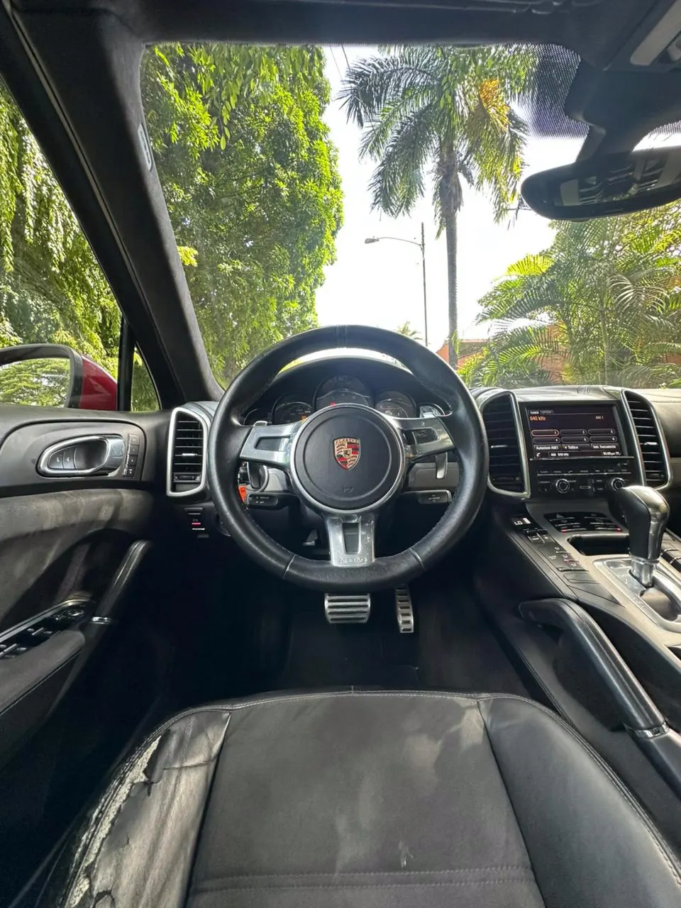 2014 Porsche Cayenne GTS