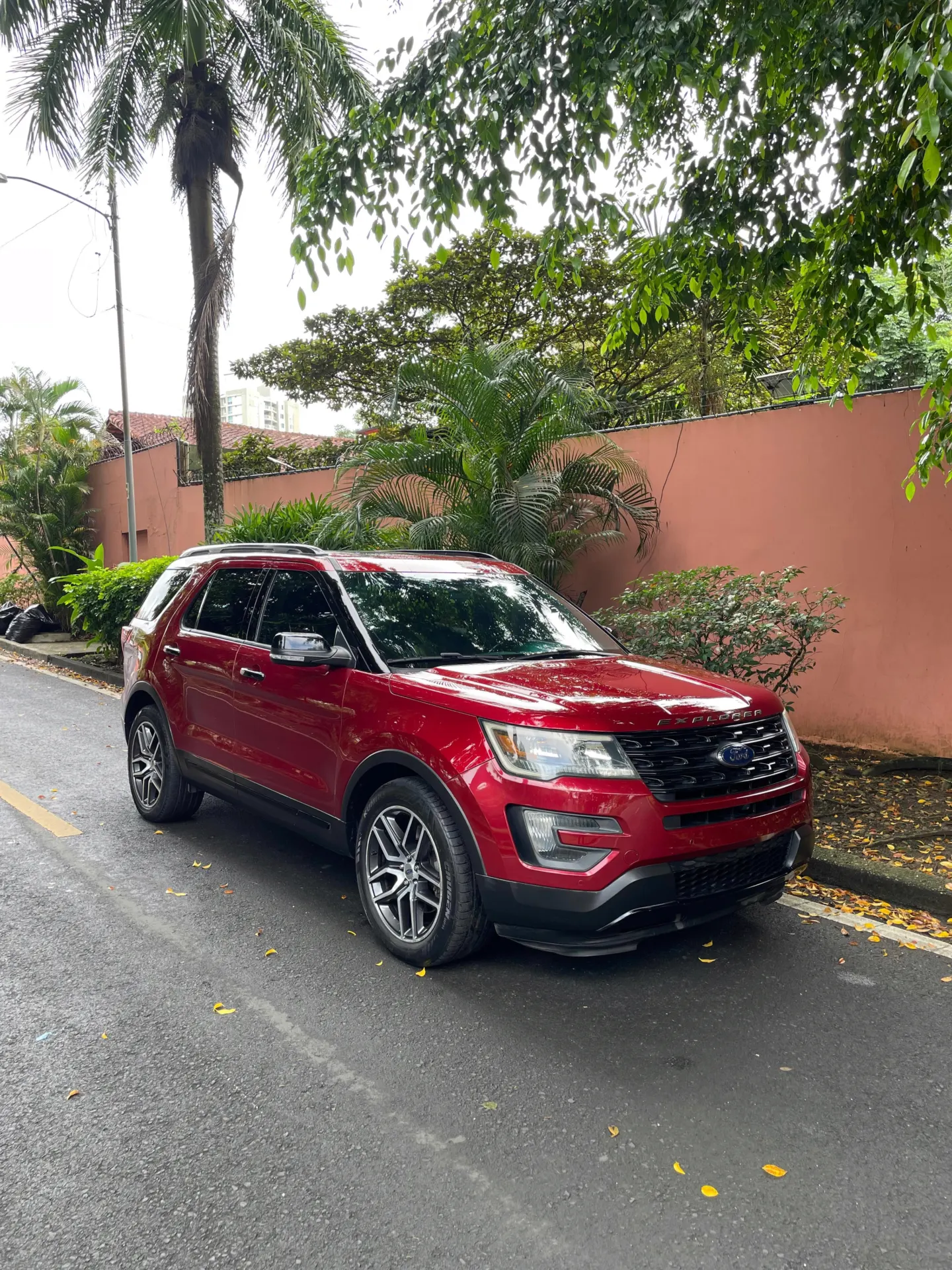 2016 Ford Explorer Sport
