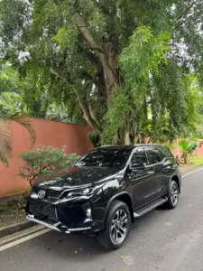 2025 Toyota Fortuner SRV