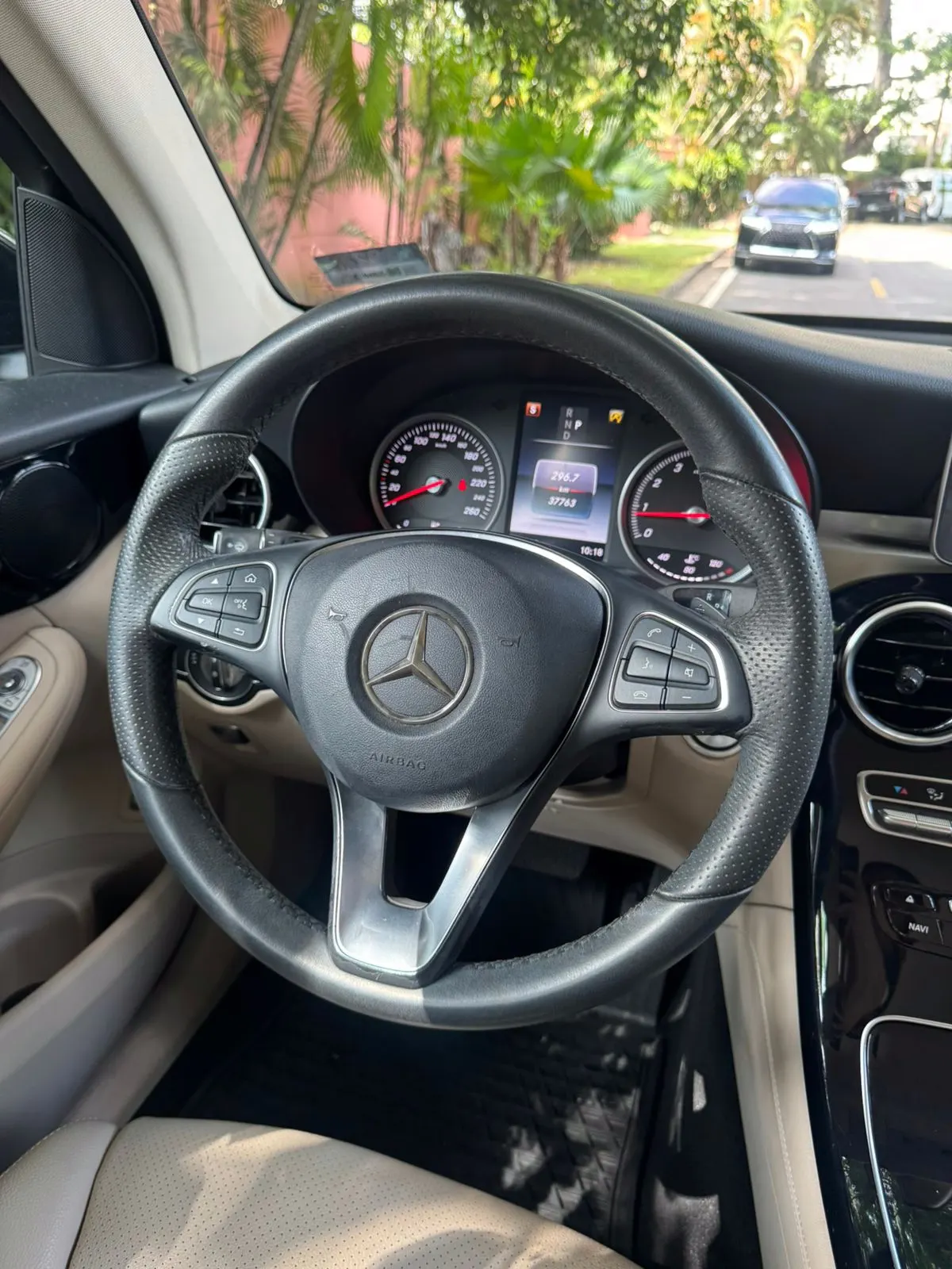 2018 Mercedes-Benz GLC250