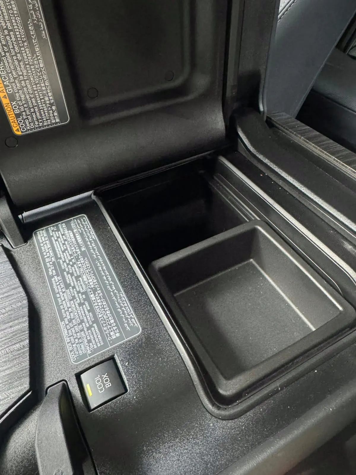 2025 Toyota Land Cruiser ZX