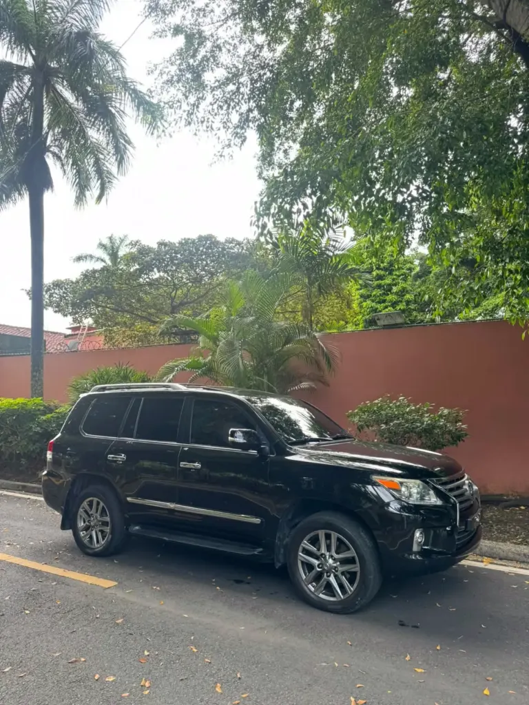 2015 Lexus LX 570