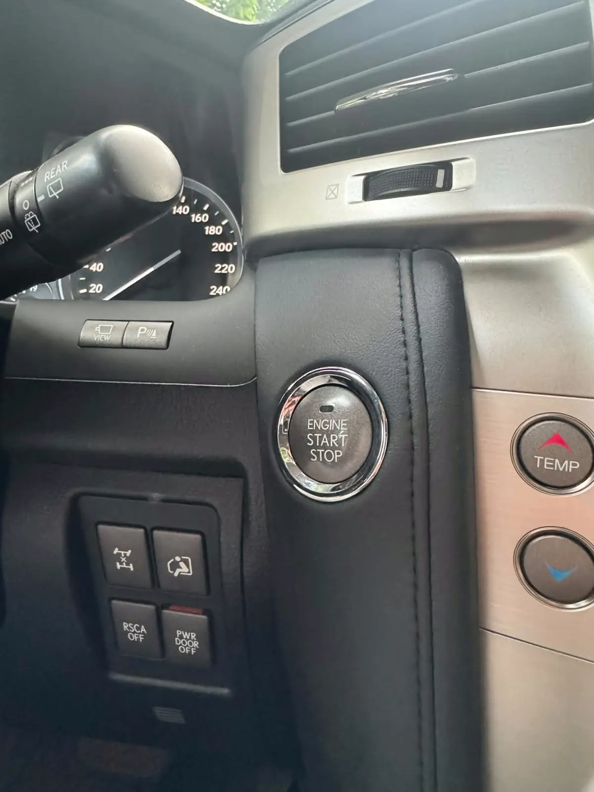 2015 Lexus LX 570