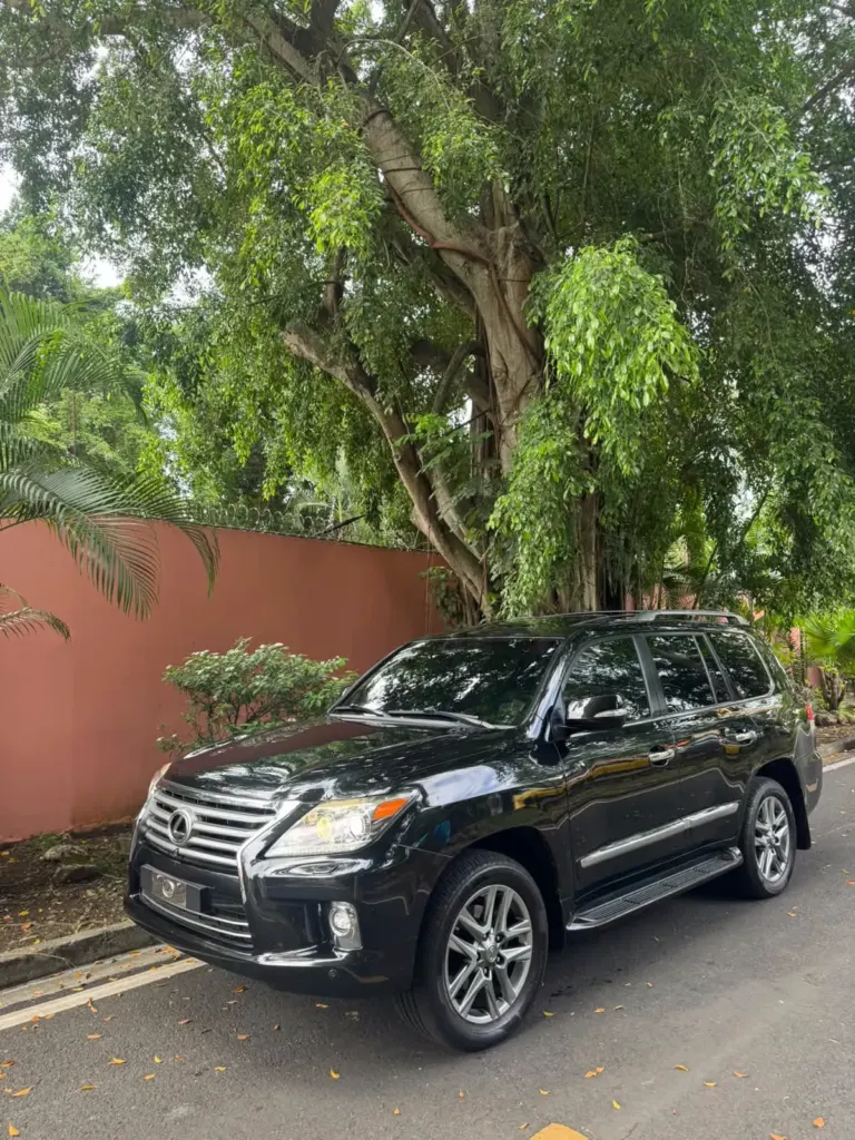 2015 Lexus LX 570