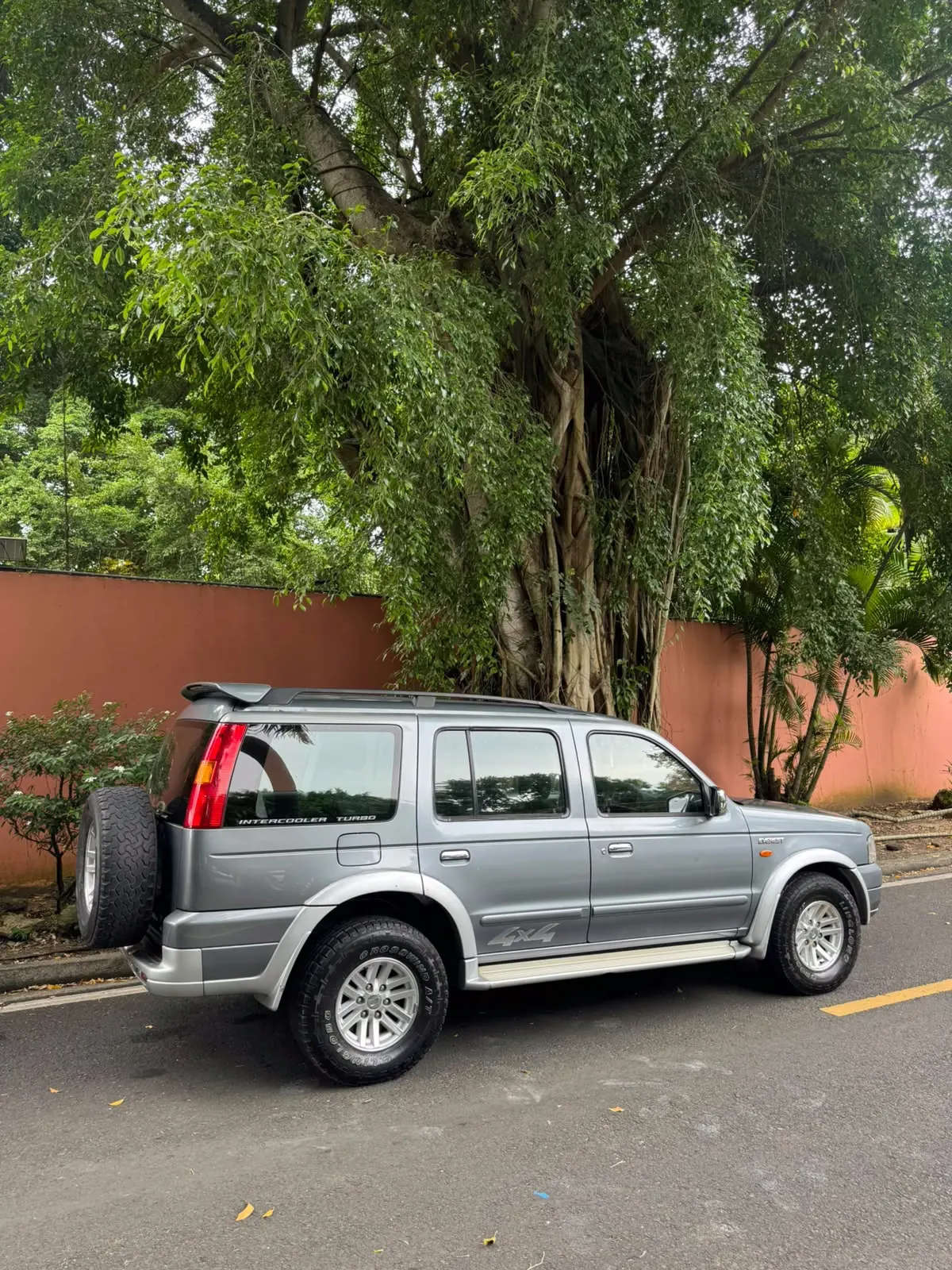 2006 Ford Everest XLT