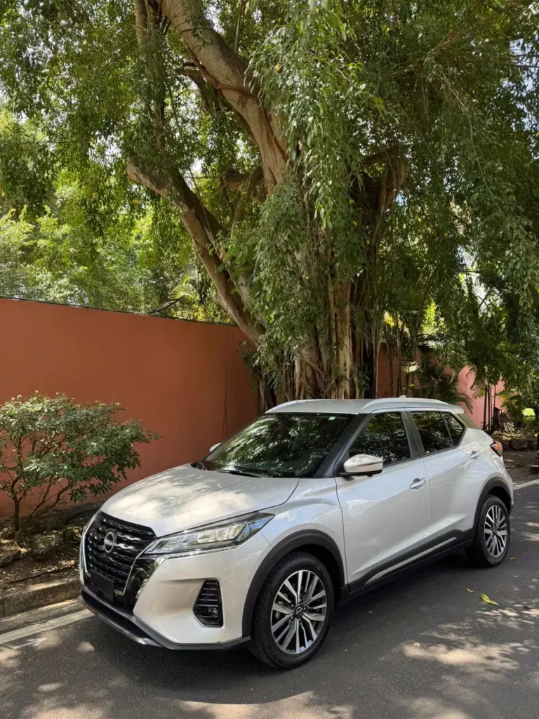 2025 Nissan Kicks