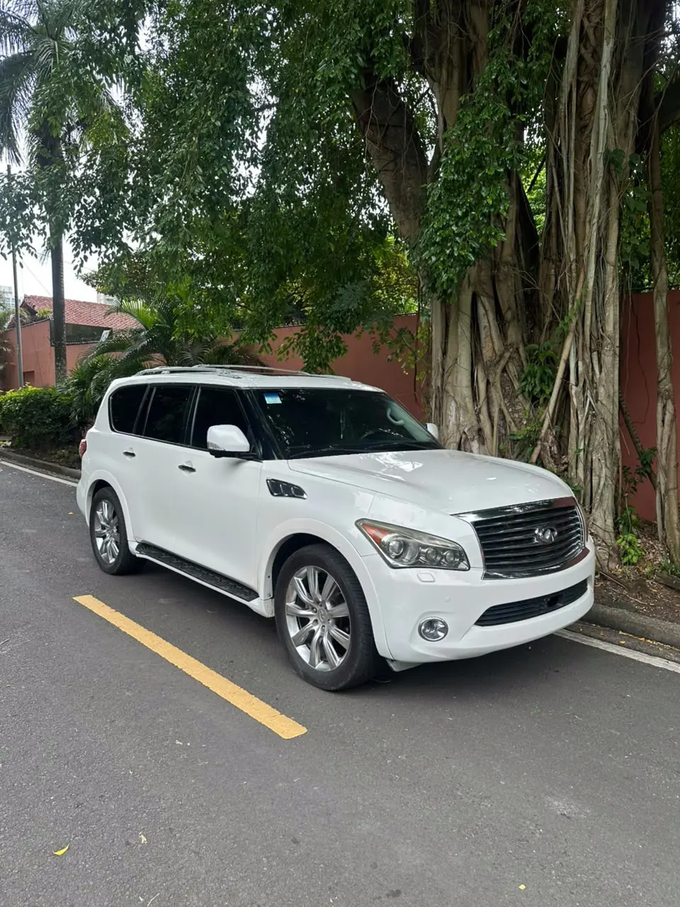 2011 Infiniti QX56