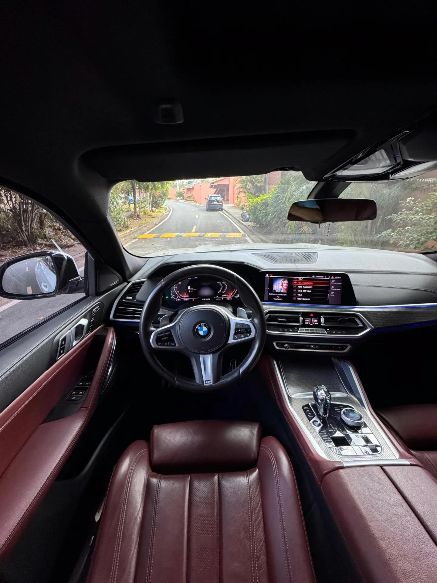 2020 BMW X6 xDrive40i M Package