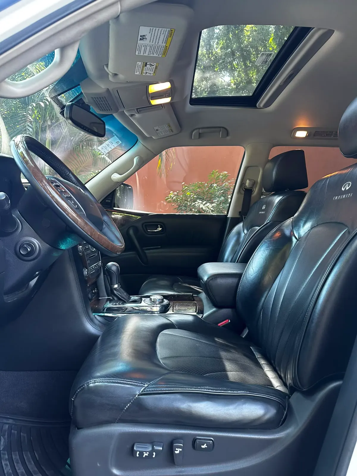 2012 Infiniti QX56