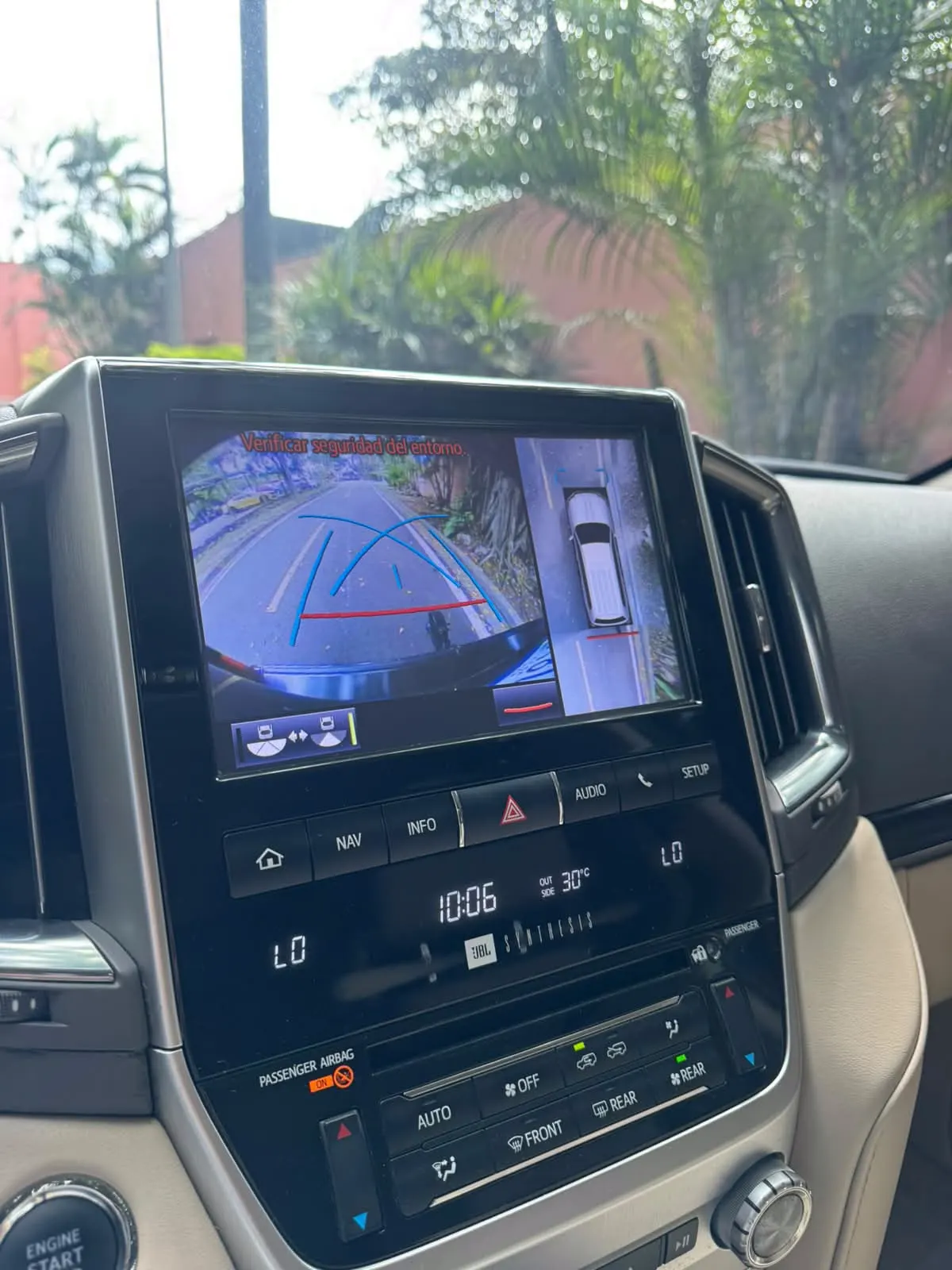 2019 Toyota Land Cruiser Executive Lounge