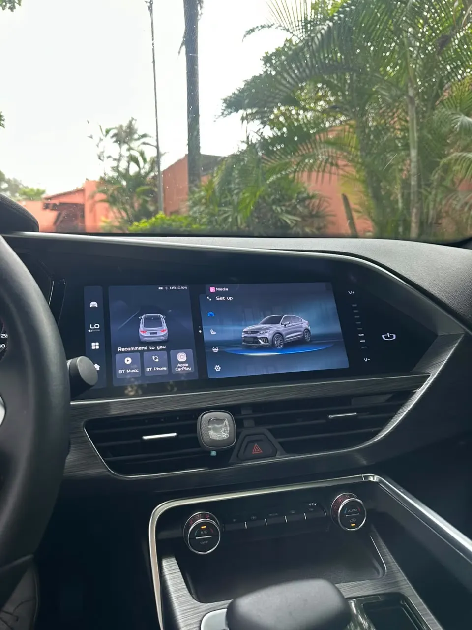 2024 Geely Tugella