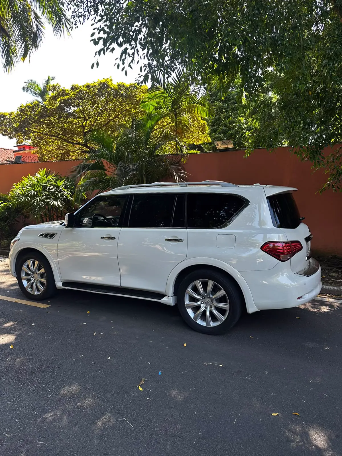 2012 Infiniti QX56