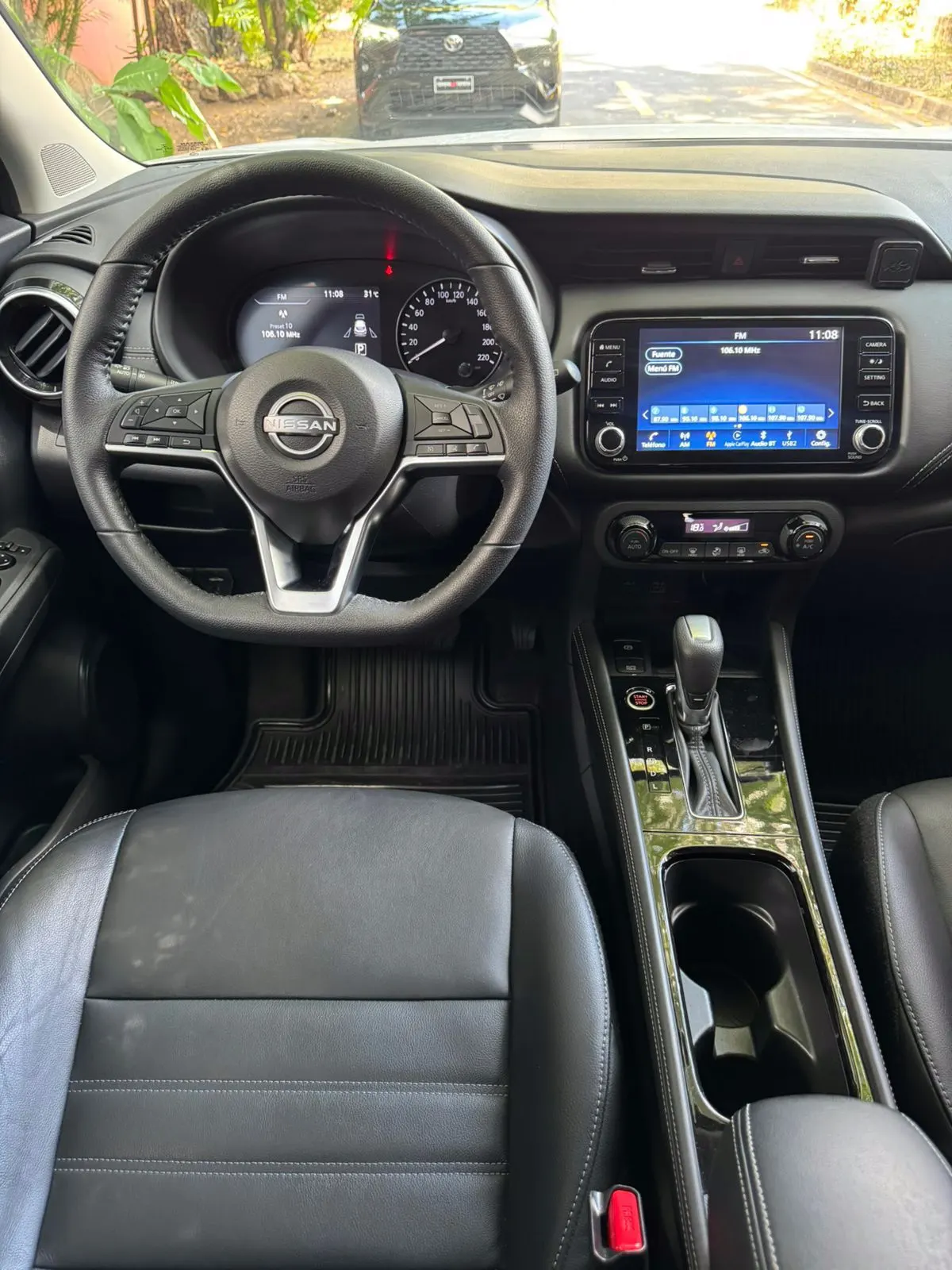 2025 Nissan Kicks
