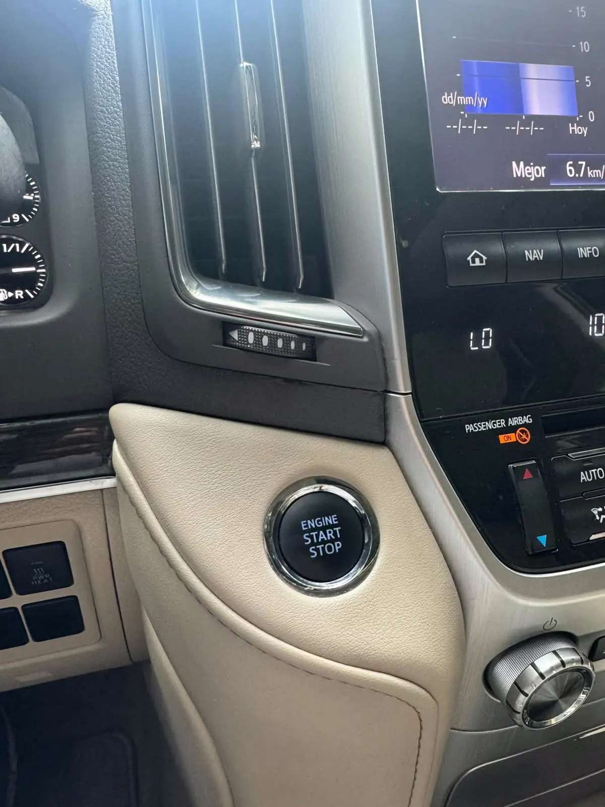 2019 Toyota Land Cruiser Executive Lounge