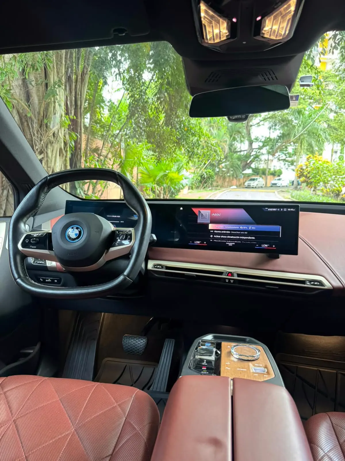 2022 BMW iX xDrive40i