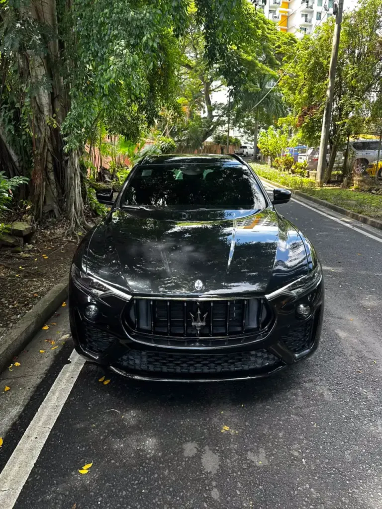 2022 Maserati Levante