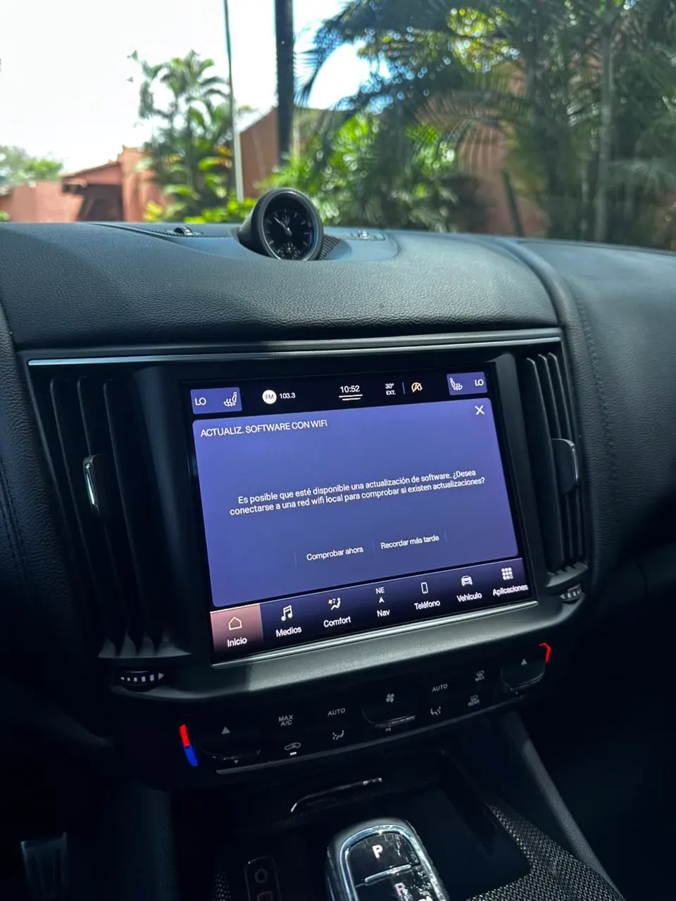 2022 Maserati Levante