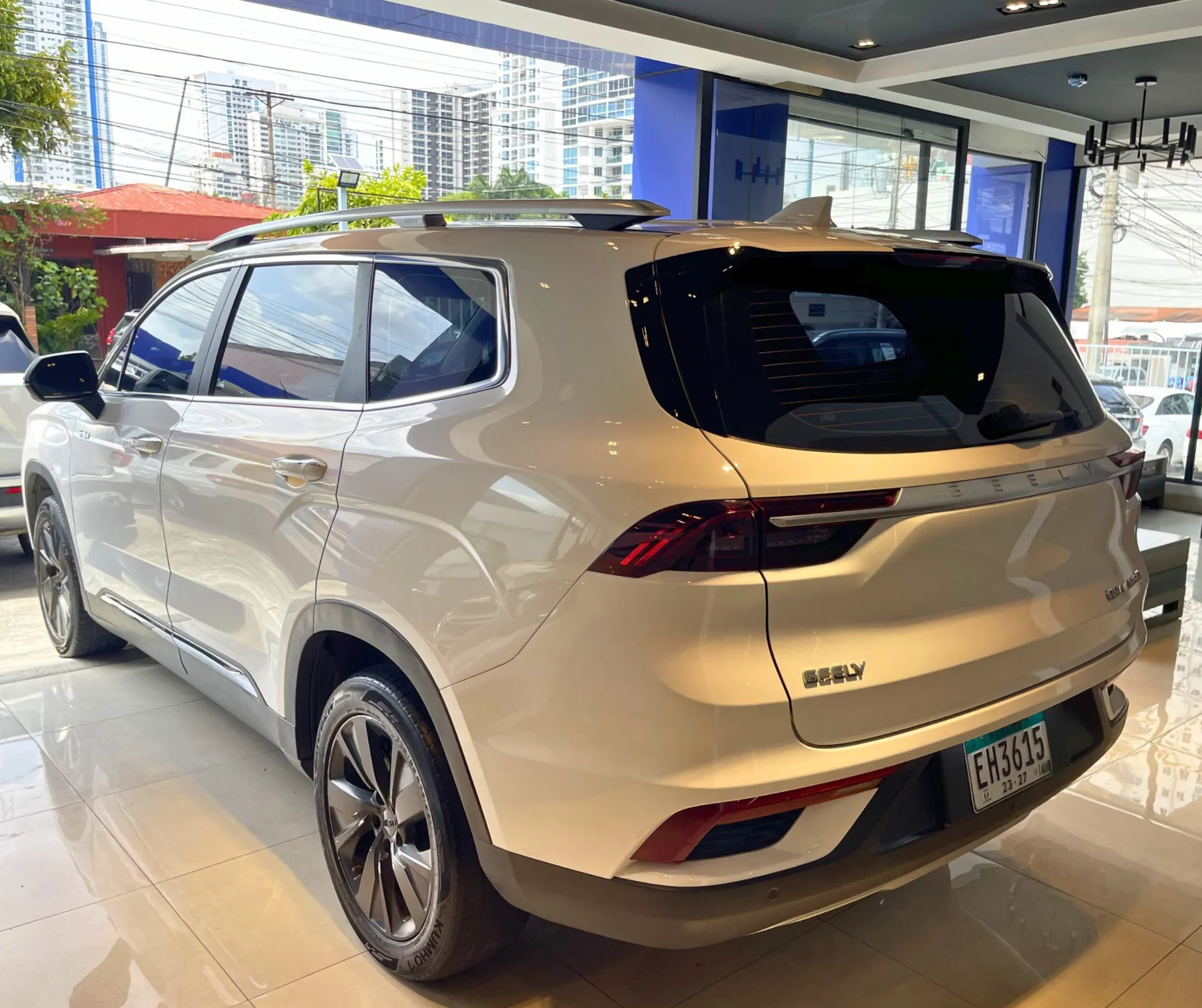 2023 Geely Okavango