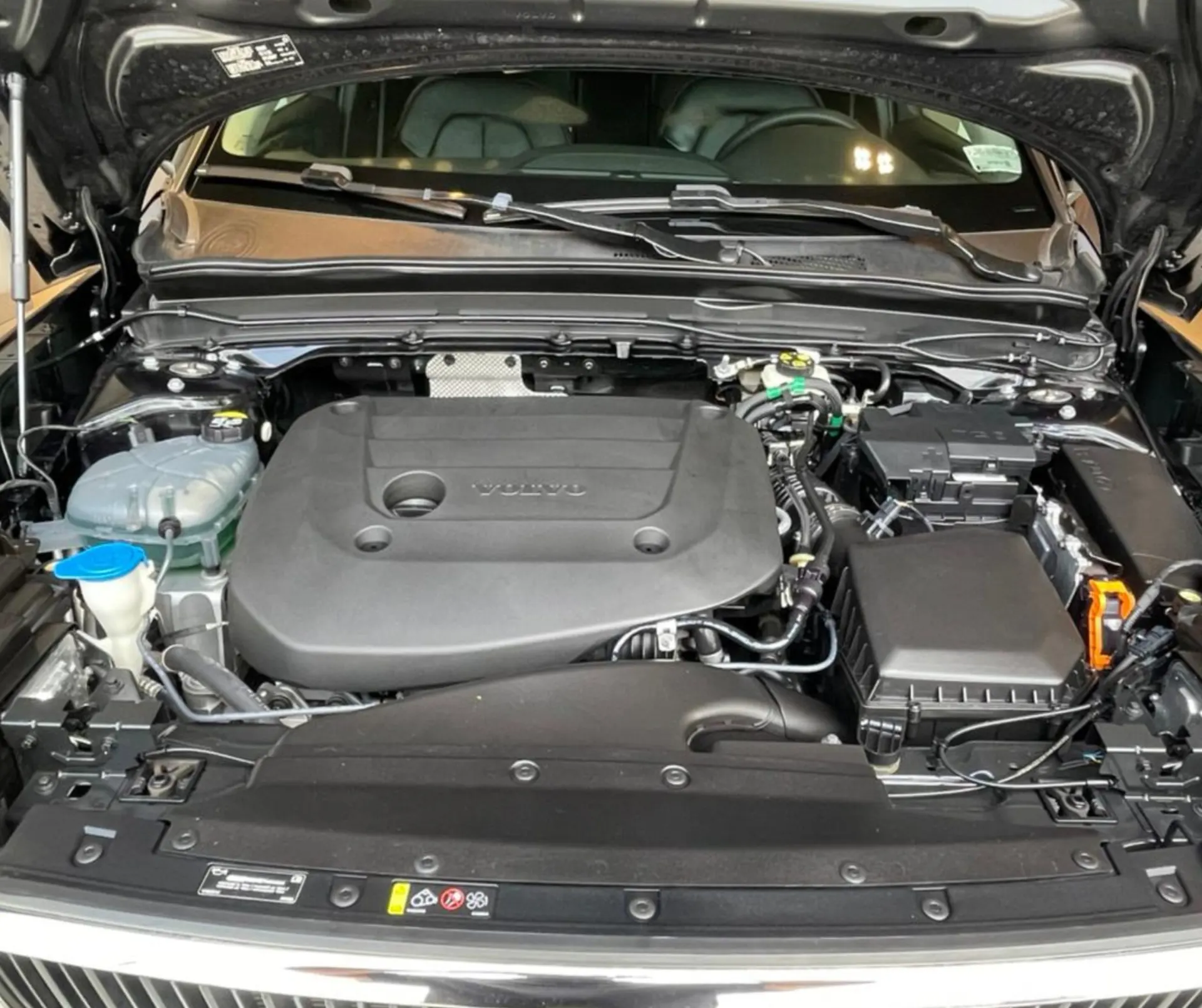 2023 Volvo XC40