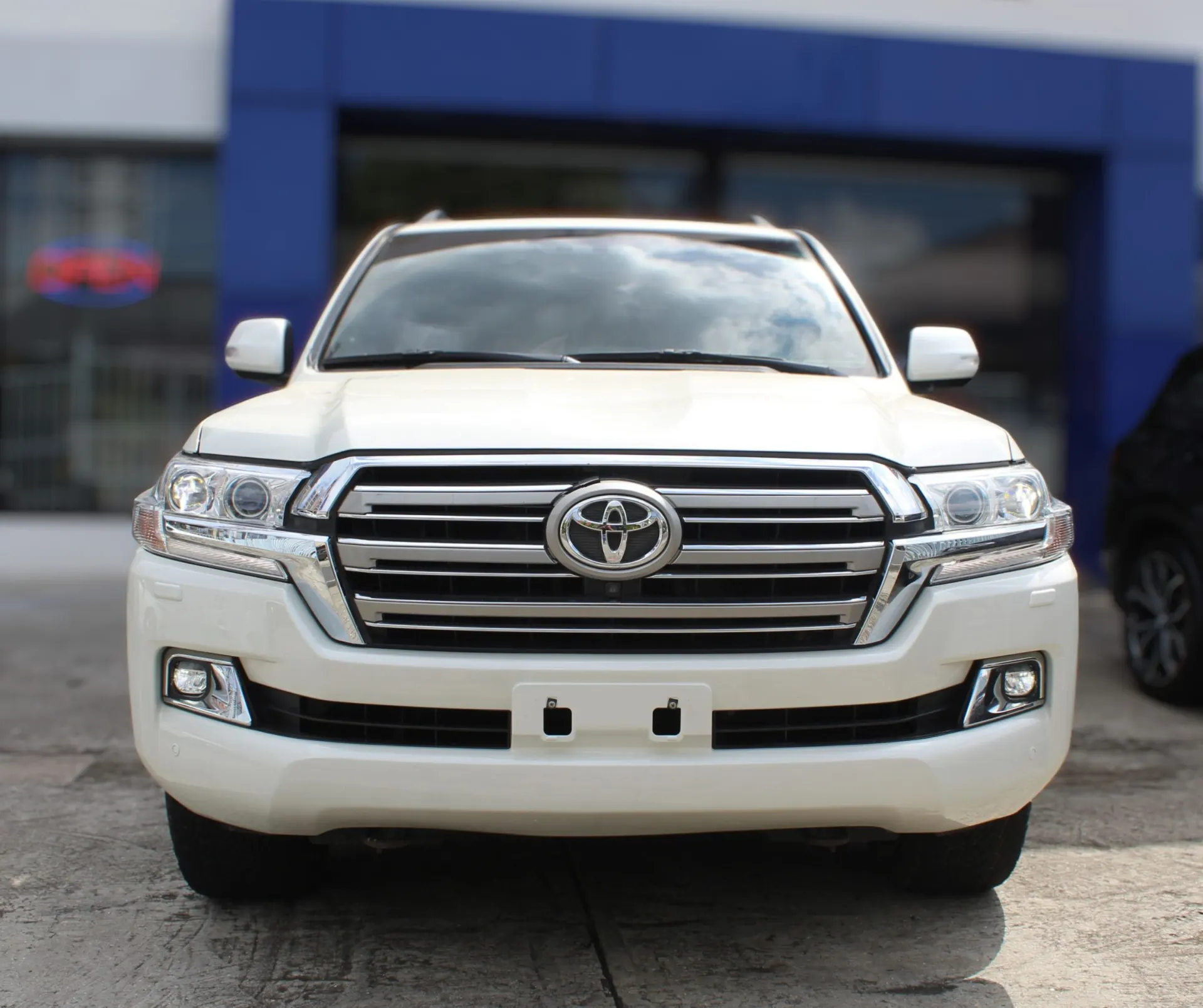 2020 Toyota Land Cruiser