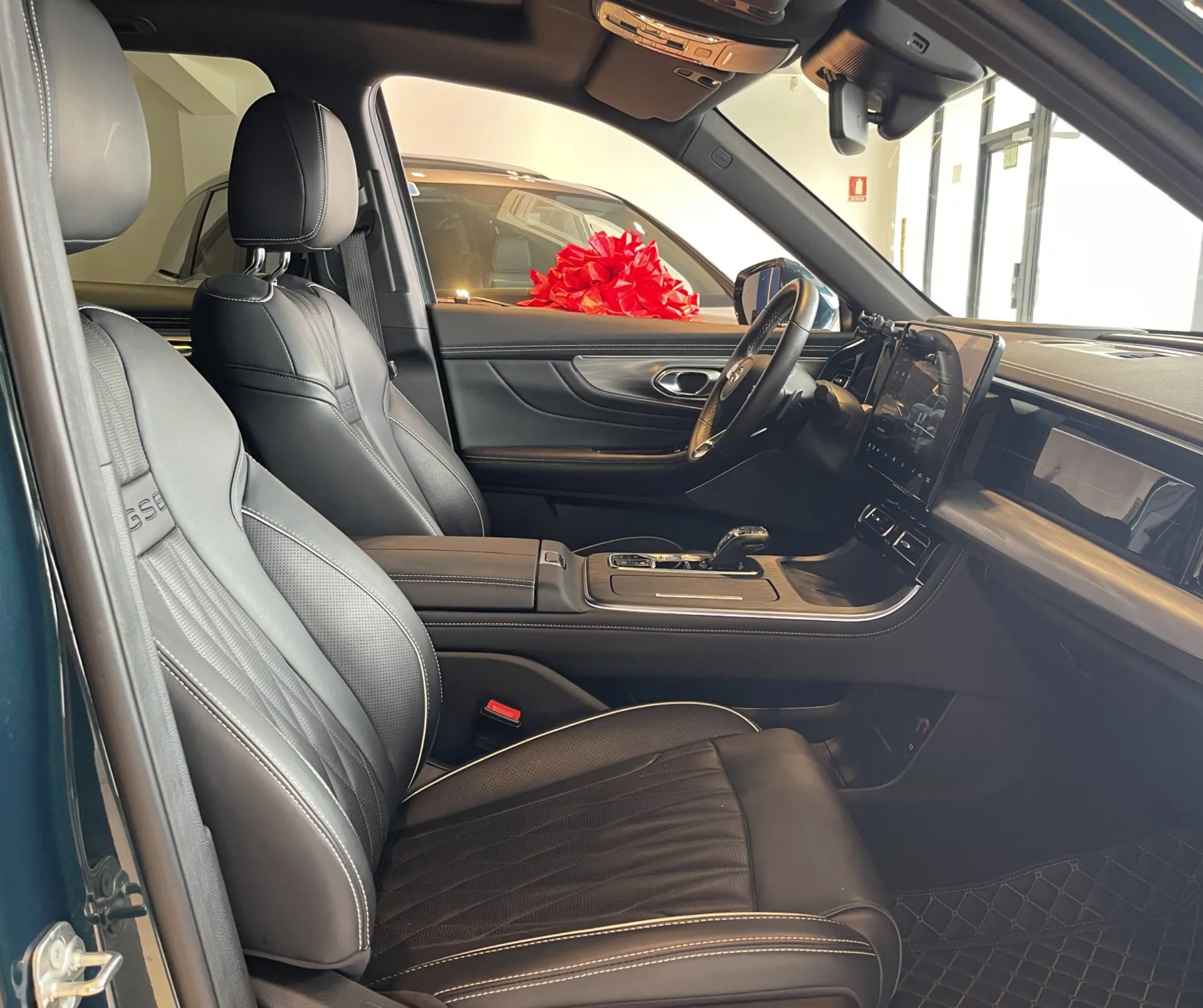 2024 GAC GS8