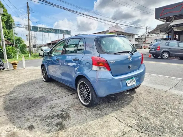 2009 Toyota Yaris