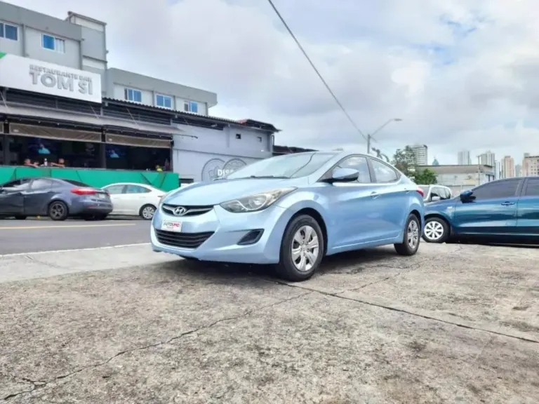 2012 Hyundai Elantra