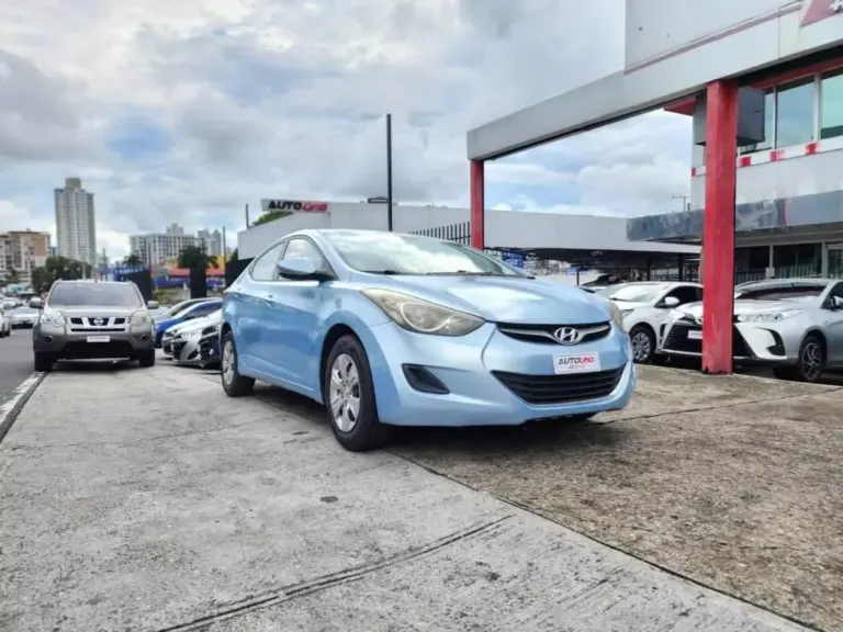 2012 Hyundai Elantra