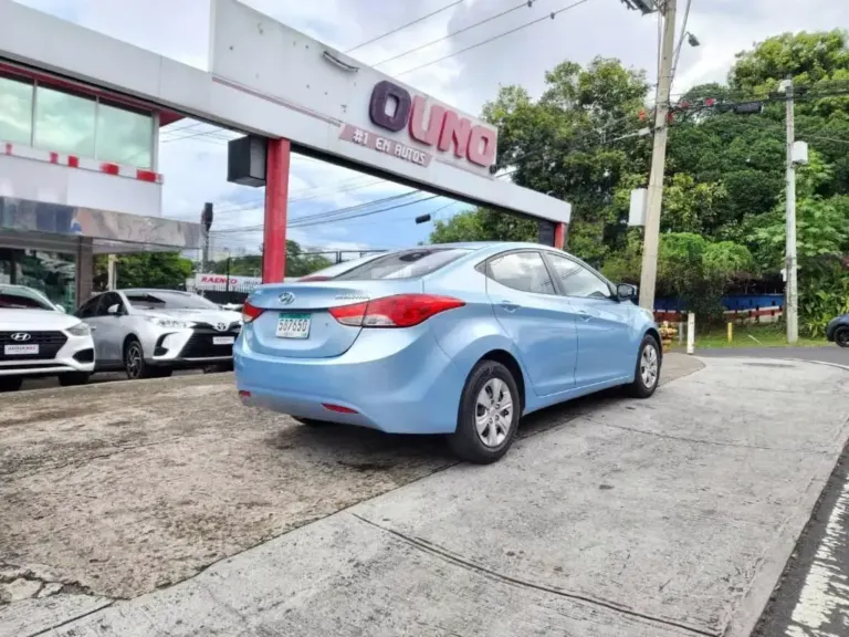 2012 Hyundai Elantra