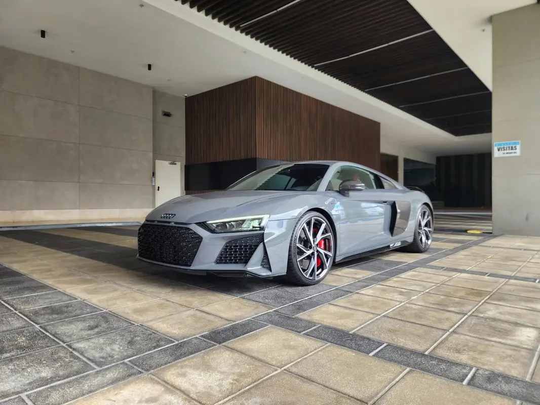 2025 Audi R8