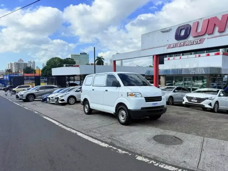 2012 Suzuki APV