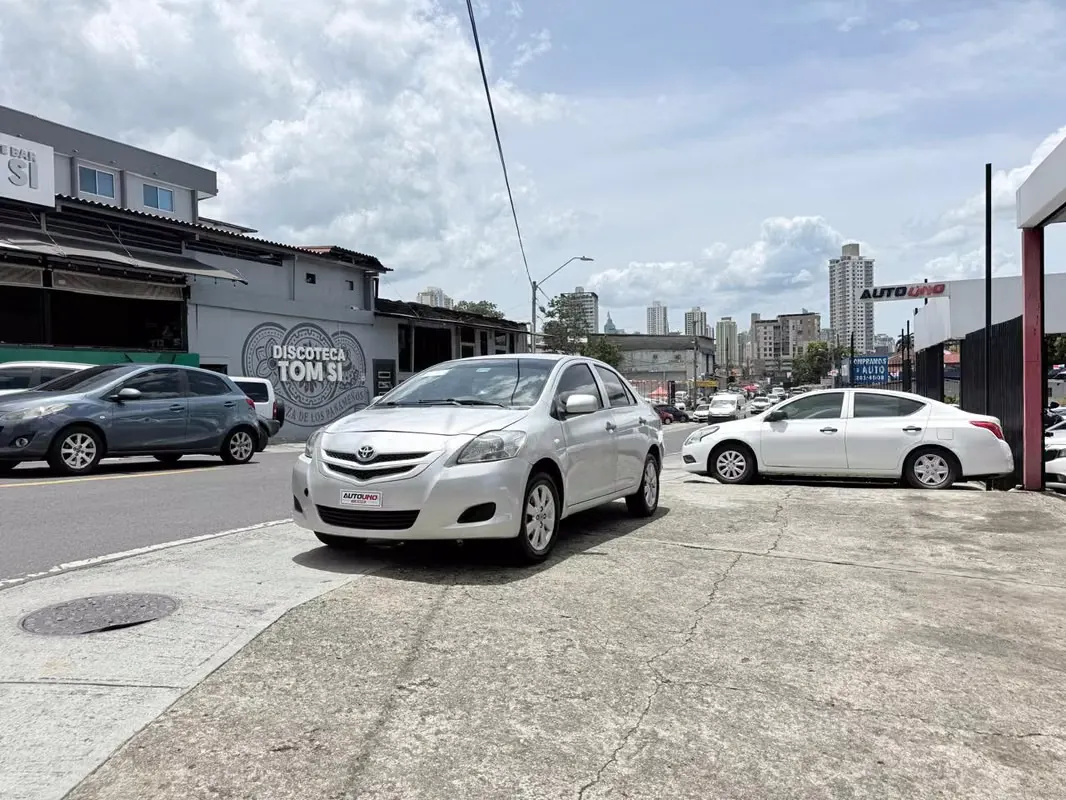 2008 Toyota Yaris